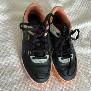 Puma sneakers